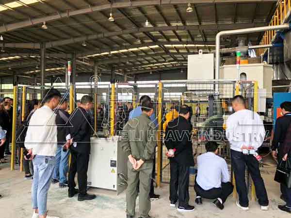 全自動耐火材料壓磚機(jī)