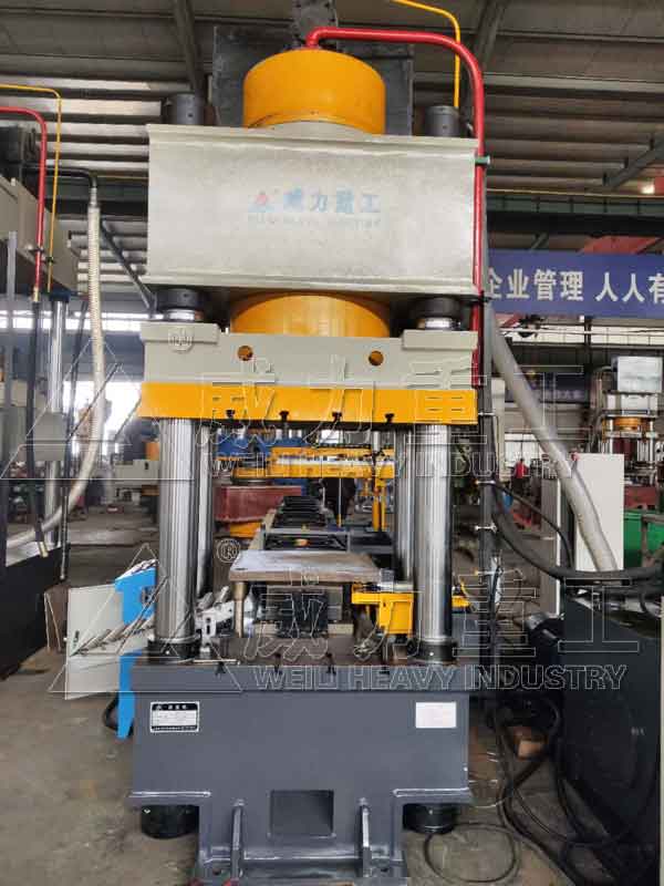 500噸錨桿托盤液壓機剪切、沖孔、壓型一次完成