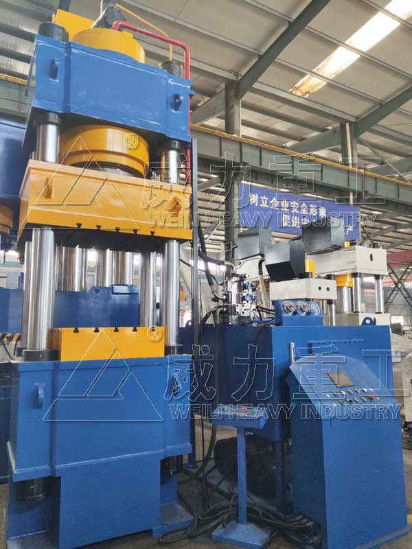 630噸雙動(dòng)匣缽成型液壓機(jī)